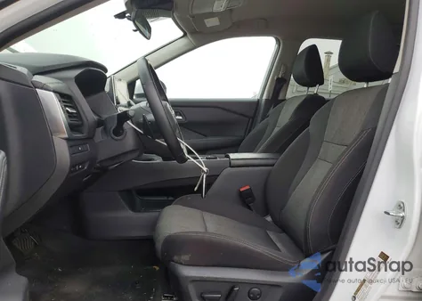 2025 Nissan Rogue Sv z USA, uszkodzony, nr VIN 5N1BT3BB9SC766435